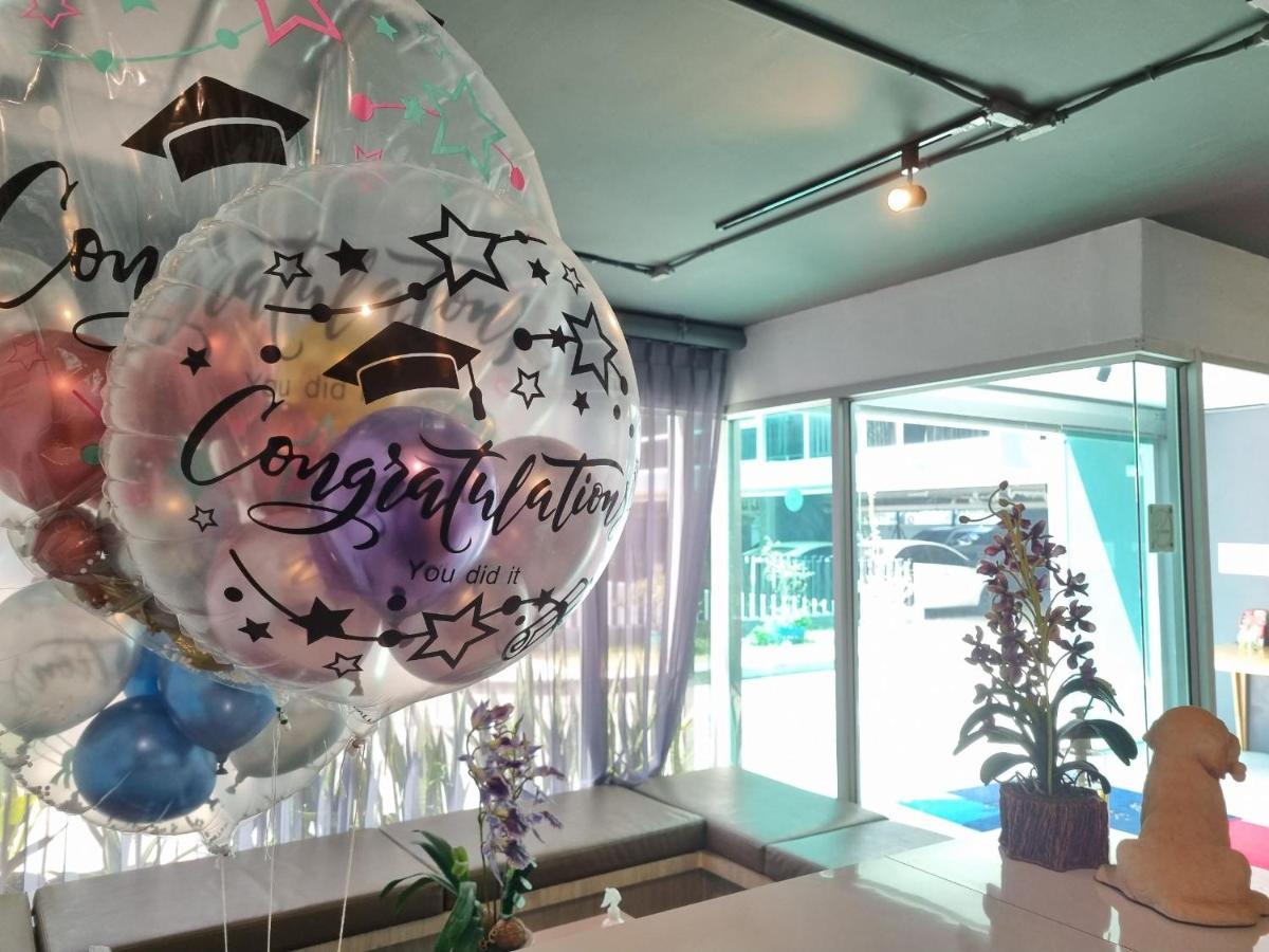 The Key Point Hotel Bangkok Extérieur photo